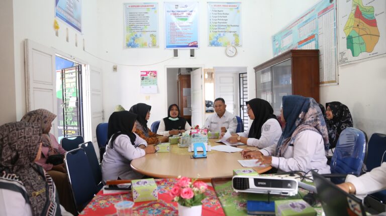 Minilokakarya Tingkat kecamatan di  Kecamatan Sijunjung, ini penegasan Sekretaris DPPKB